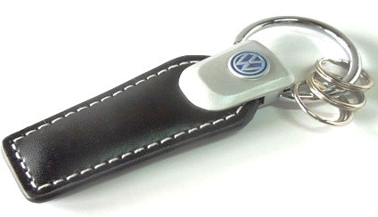 Брелок VOLKSWAGEN металл+кожа 3 кольца