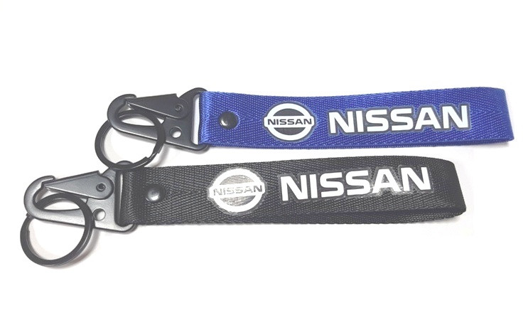 Брелок ткань + карабин NISSAN