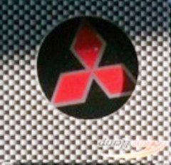 Наклейка на колесный диск MITSUBISHI d 58 в коробке, компл