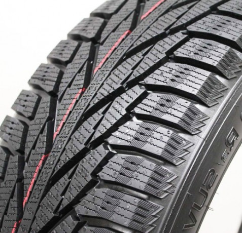 R 18  235/55   Nokian   Hakkapelita R2  104R  XL (зима)
