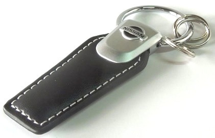 Брелок NISSAN металл+кожа 3 кольца
